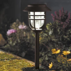 SuperBright Solar Powered LED Stake Light AVANT 5-Pack White Black