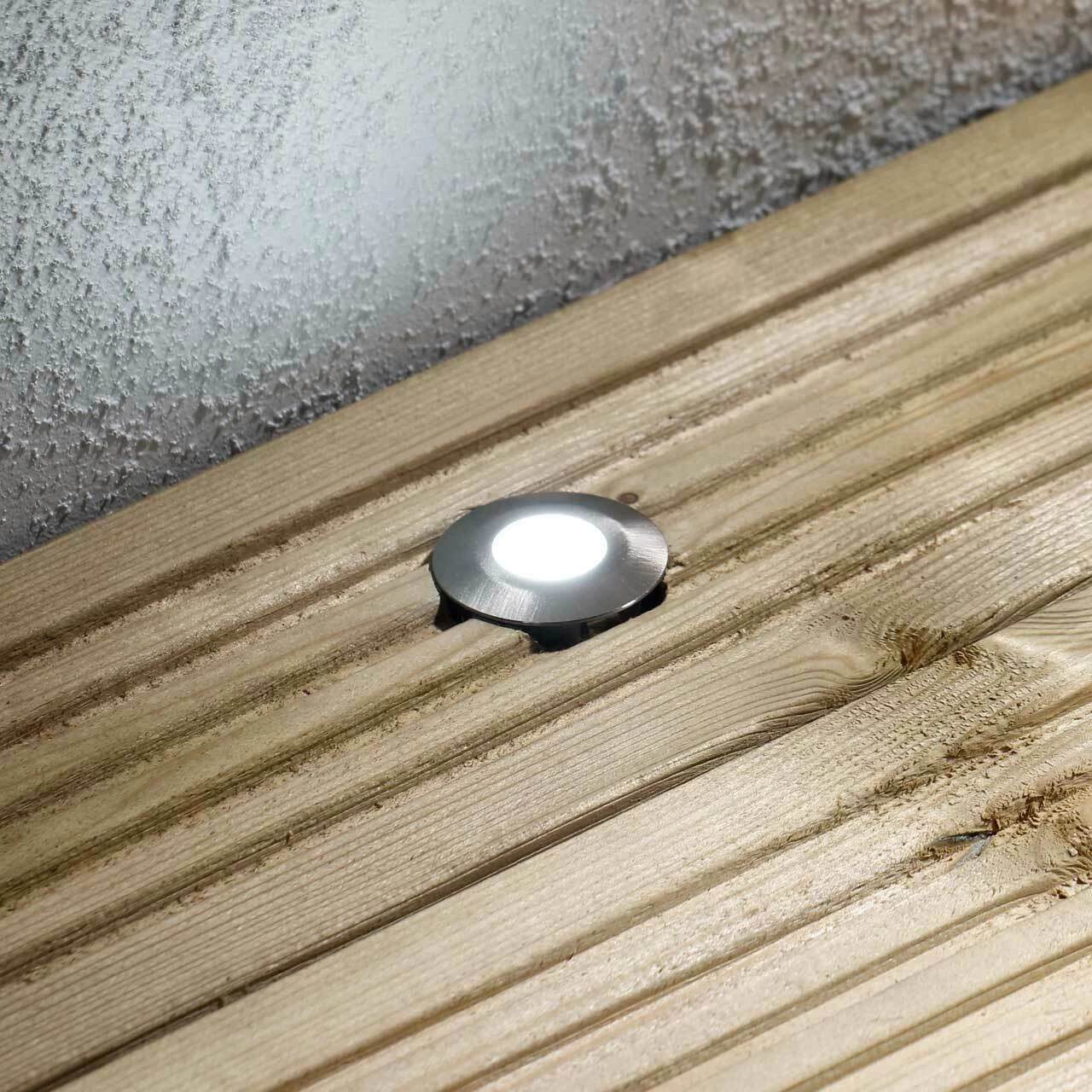 Zink OHIO Outdoor Circular Decking Light - Daylight 4 Zink OHIO Outdoor Circular Decking Light - Daylight - Image 2