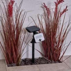 Zink BRADLEY LED Solar Floodlight With Ground Spike Black -Home Lighting Store ZN 42057 4 56024.1689846778