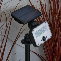Zink BRADLEY LED Solar Floodlight With Ground Spike Black -Home Lighting Store ZN 42057 5 13276.1689846777