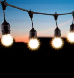 Festoon Light Premium 5m Connectible Outdoor E27 Warm White With 10x LED Golfball Light Bulbs Clear