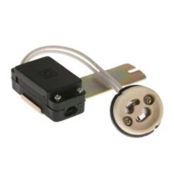 Saxby Lampholder With Flying Leads -Home Lighting Store saxby lampholder with flying leads ceramic 3603 5017588177272 20615.1578928268 04385.1650471928